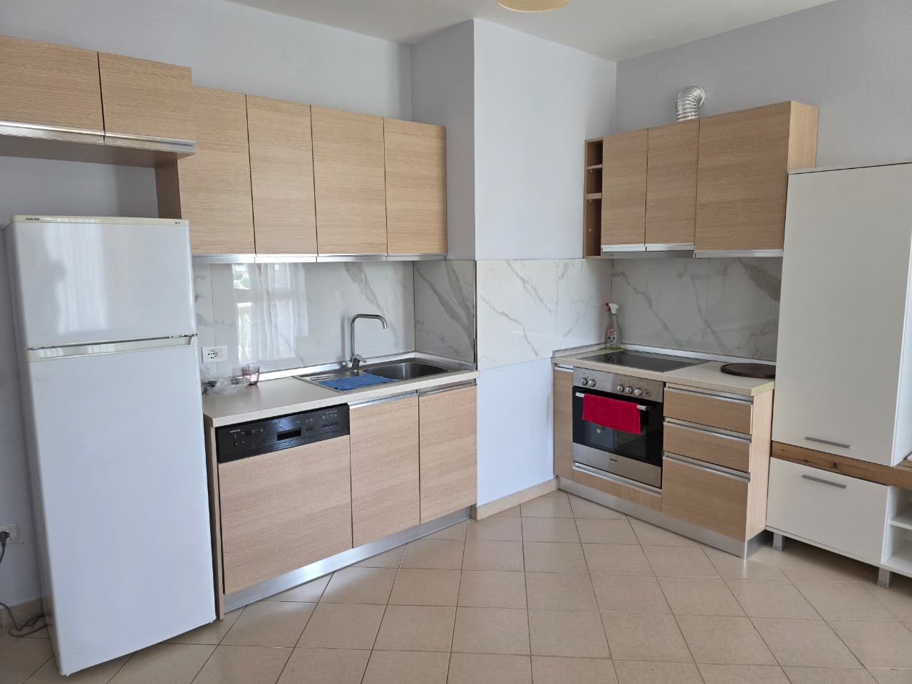 WhatsApp Image 2026-08-0 Apartment – Shkembi i Kavajes, Durres