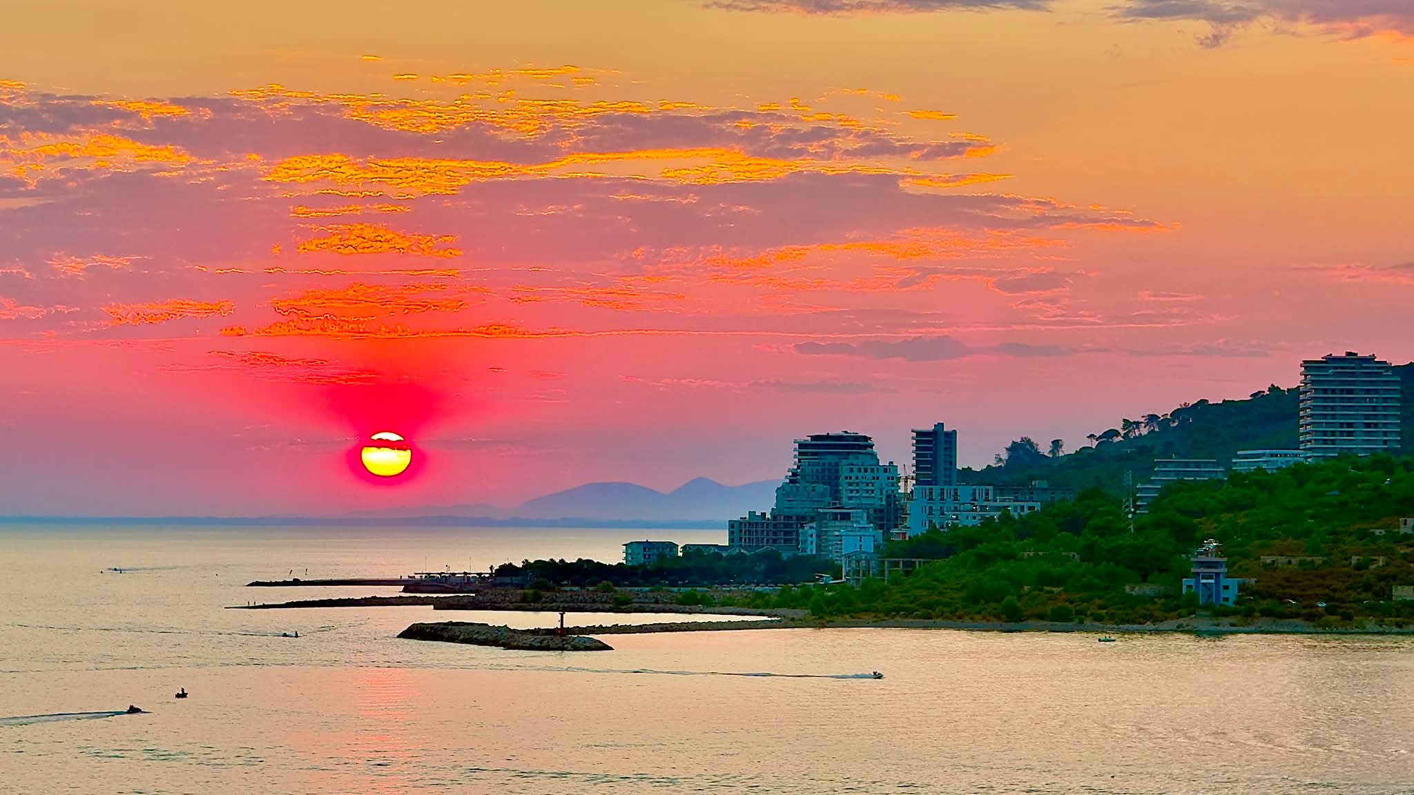 Seafront Apartment -Shengjin