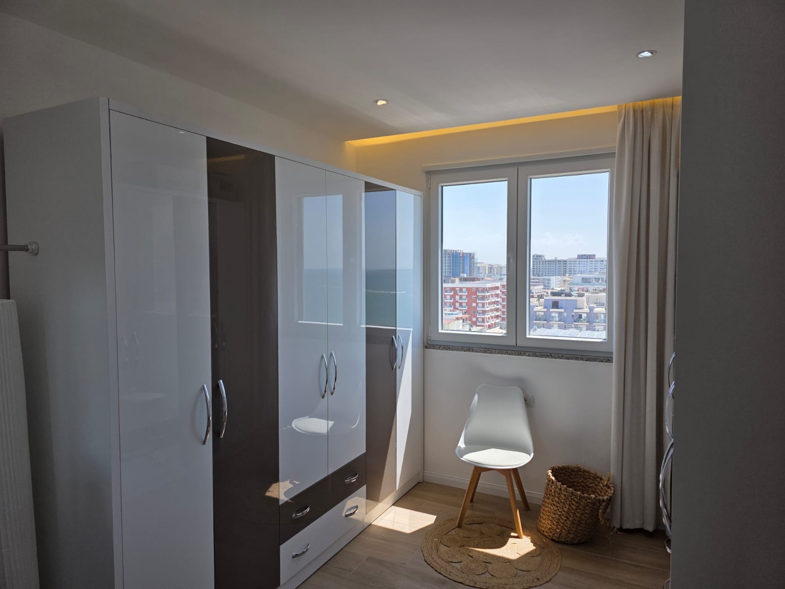 Seafront Apartment -Shengjin