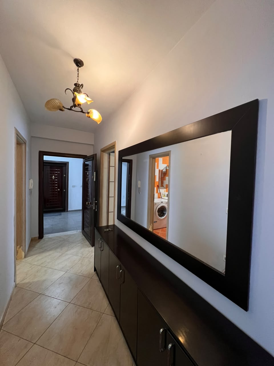 Apartment – Komuna Parisit, Tirana