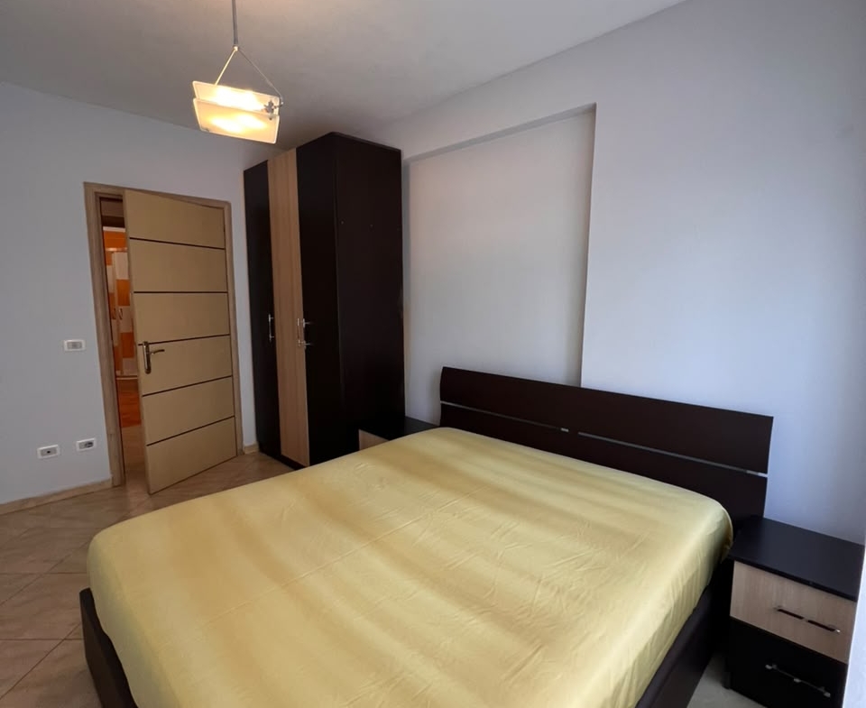 Apartment – Komuna Parisit, Tirana