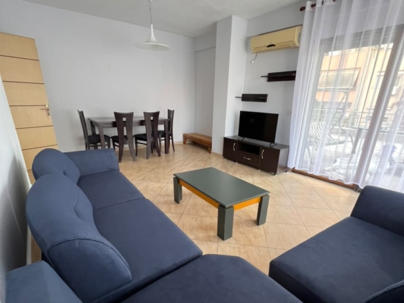 Apartment – Komuna Parisit, Tirana